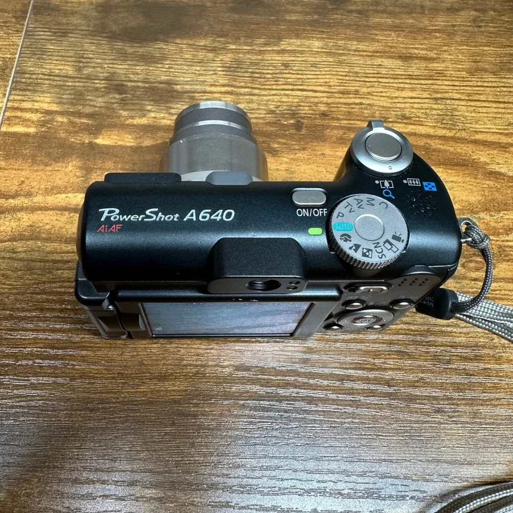 Canon PowerShot A640 Digital Camera 10.0MP 4x Zoom PC1200 Black WORKS